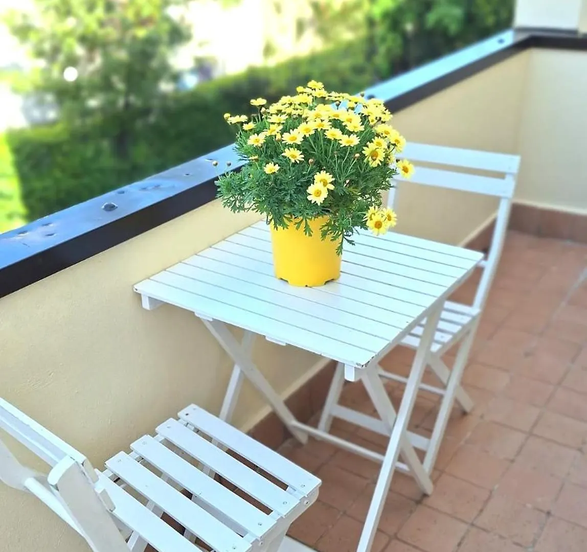 Flat In Treviso Near Train Station Lejlighed